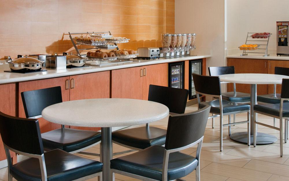 Springhill Dulles North Hotel 3*