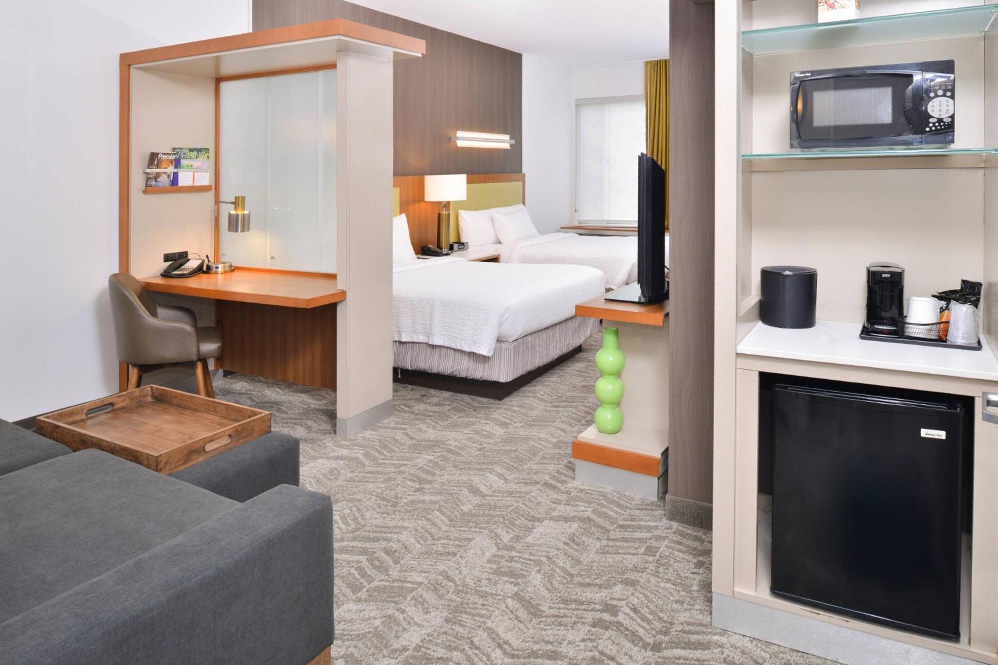 Springhill Dulles North 3*