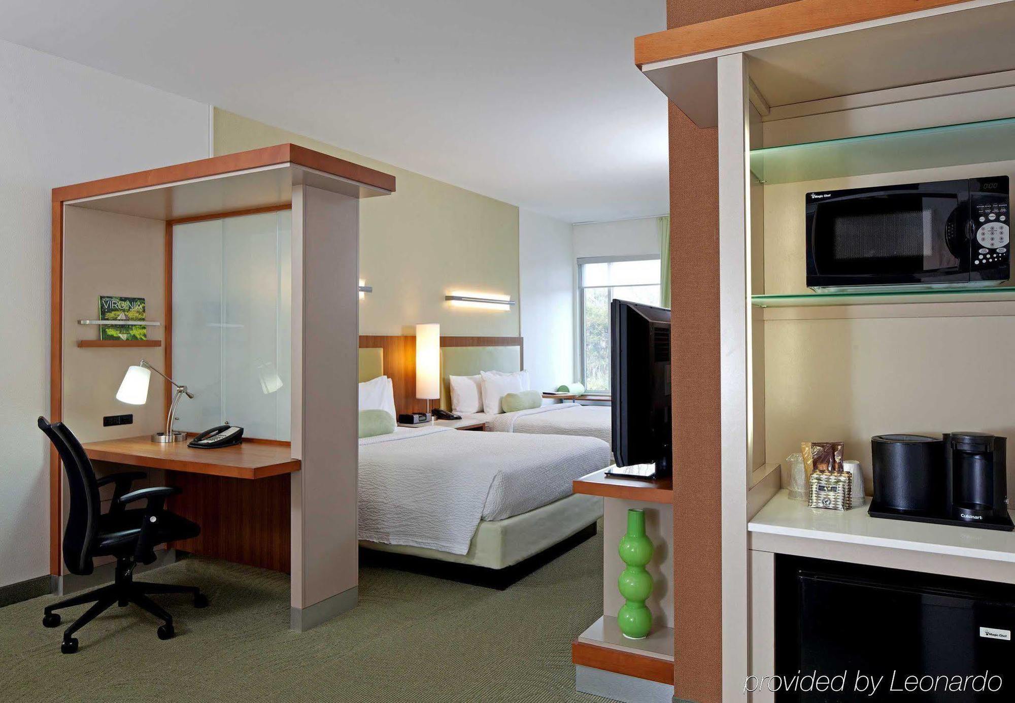 Springhill Dulles North Hotel 3*